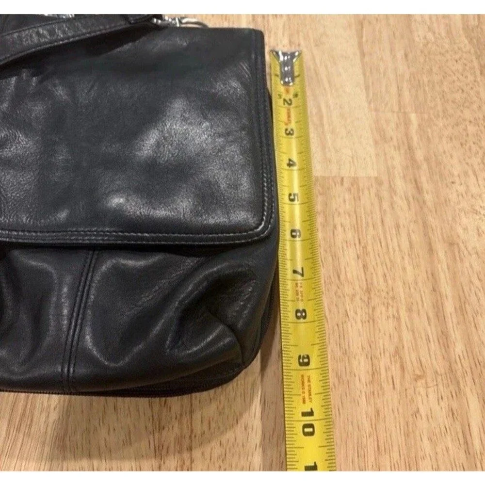 Coldwater Creek Black Leather Crossbody Organizer Handbag purse Bag 7”x9”